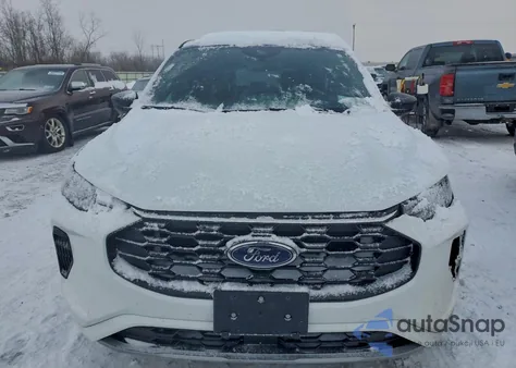 2023 Ford Escape St Line z USA, uszkodzony, nr VIN 1FMCU9MN9PUA75273